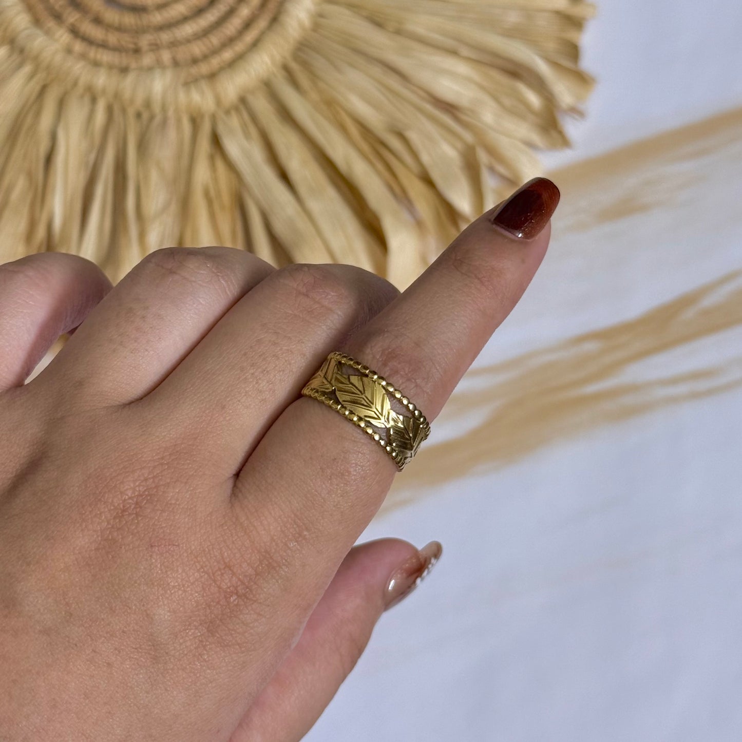 Garland Ring