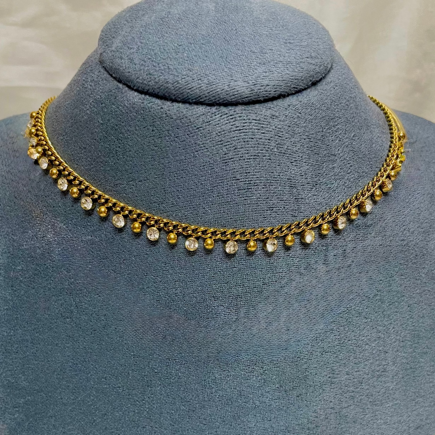 Zircon-Drop Necklace