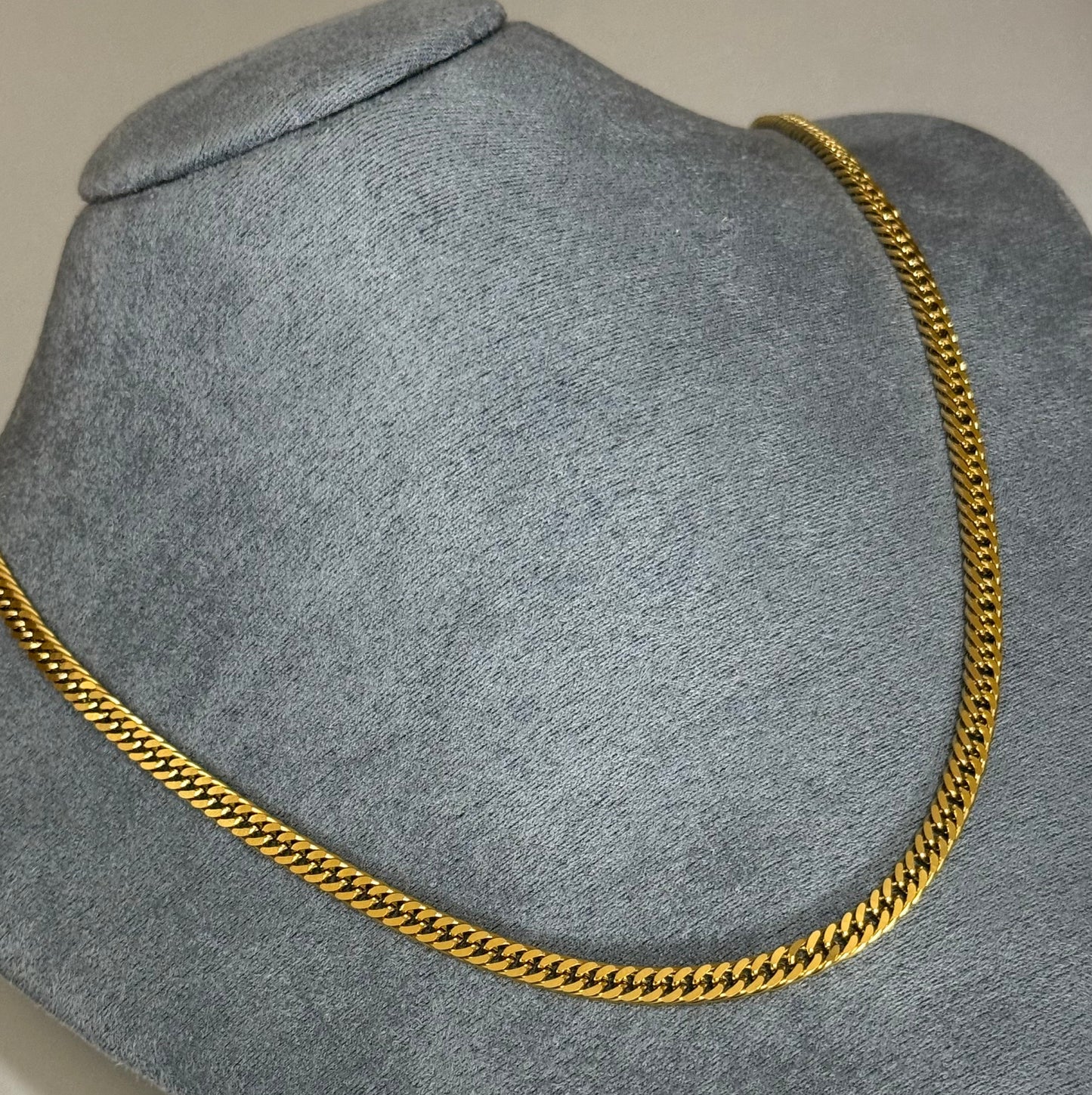 Classic Urban Long Chain