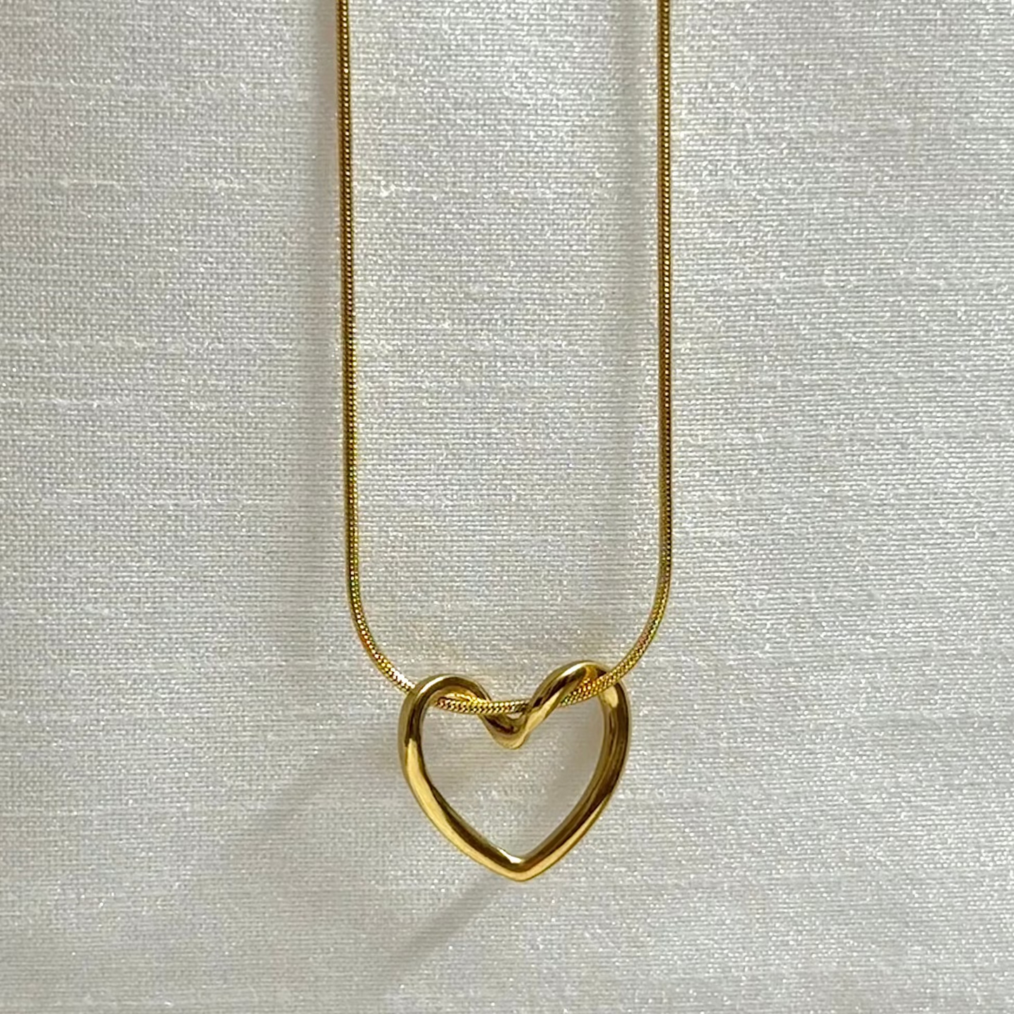 Linear Heart Pendant G.