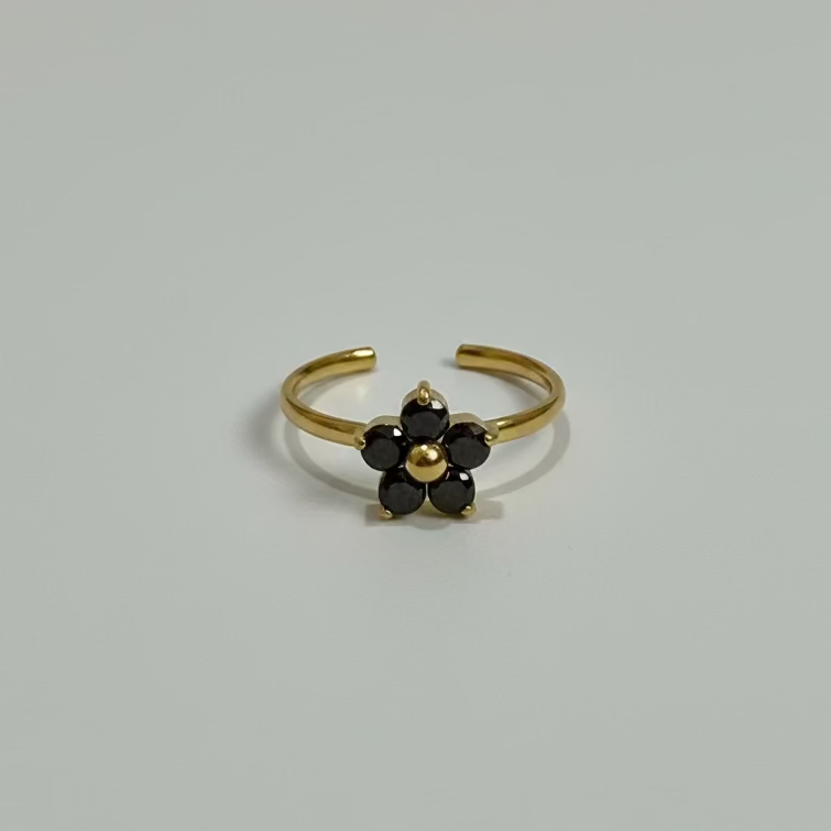 Daisy Black Stone Ring