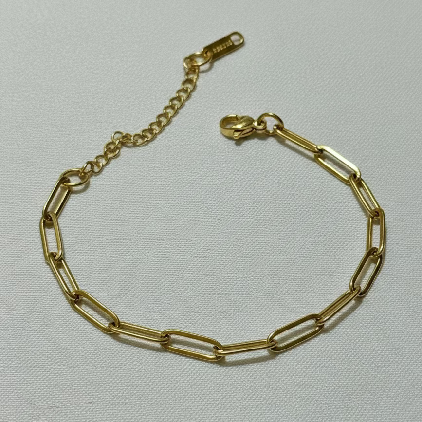 Minimal Link chain bracelet