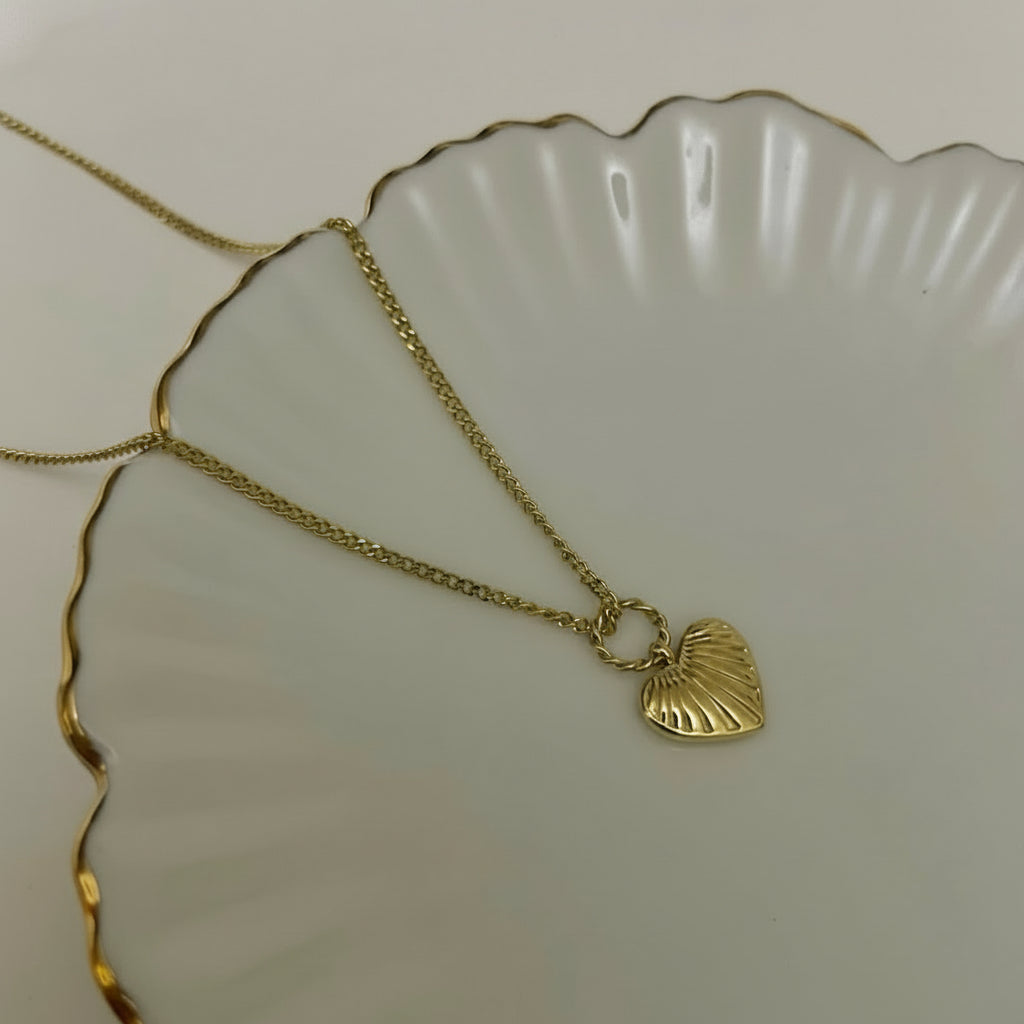Tiny Heart Pendant