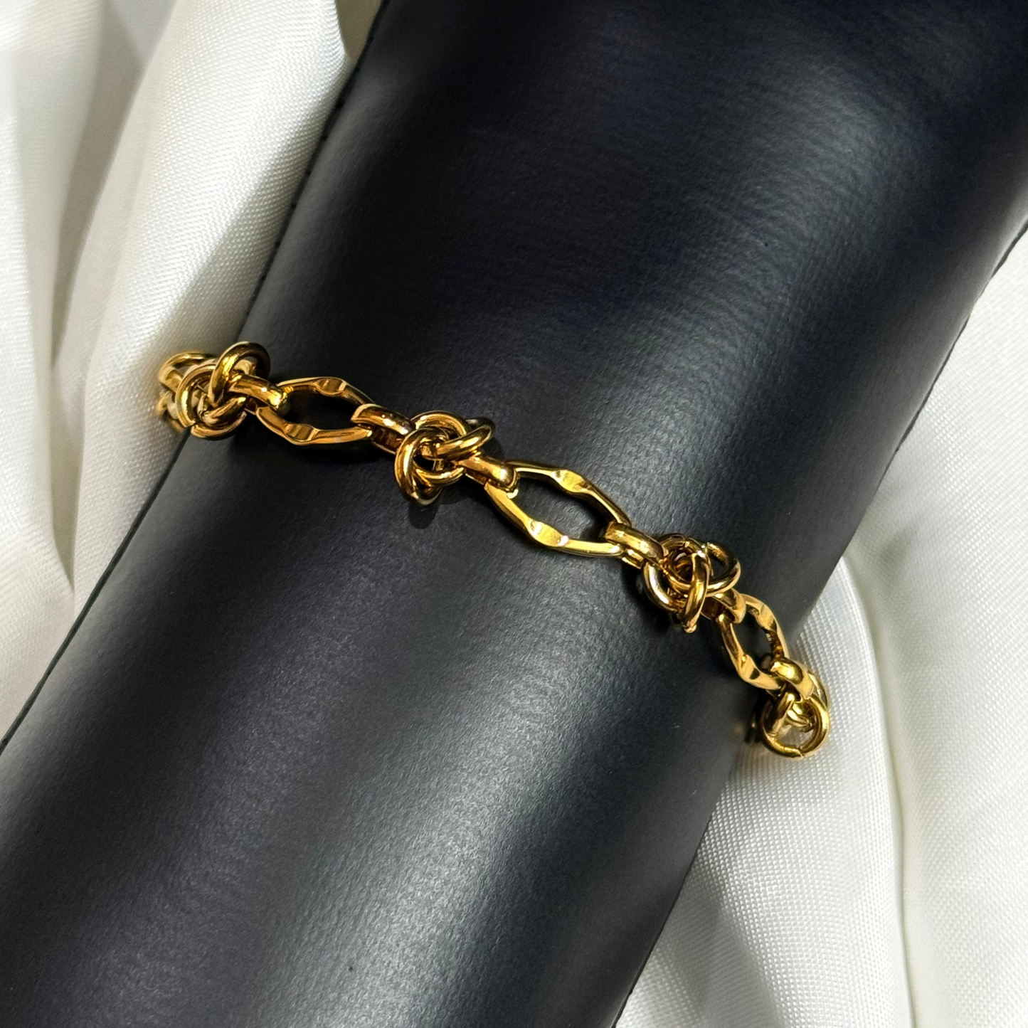 Paradox Chain Bracelet