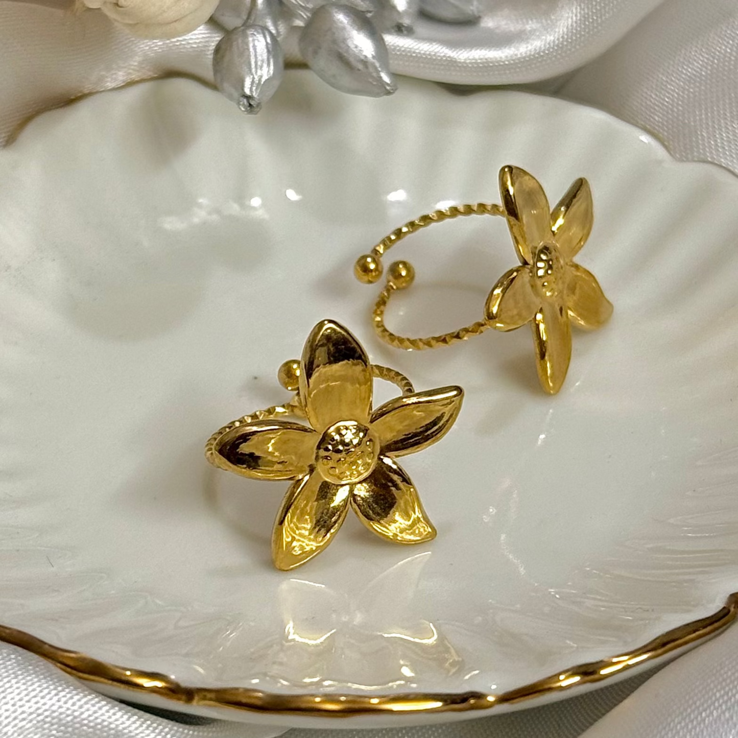 Jasmine Ring