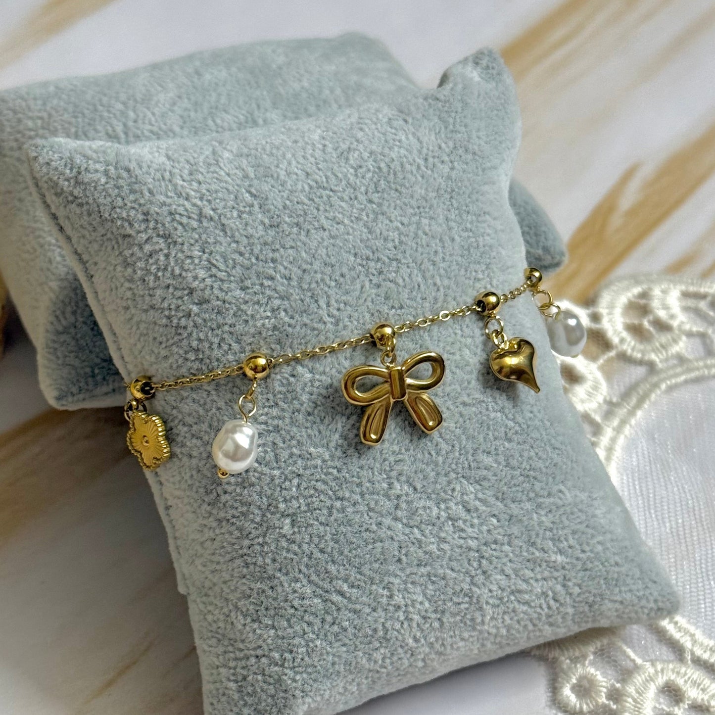 Amour Bracelet