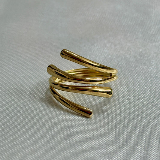 Hug Ring G.
