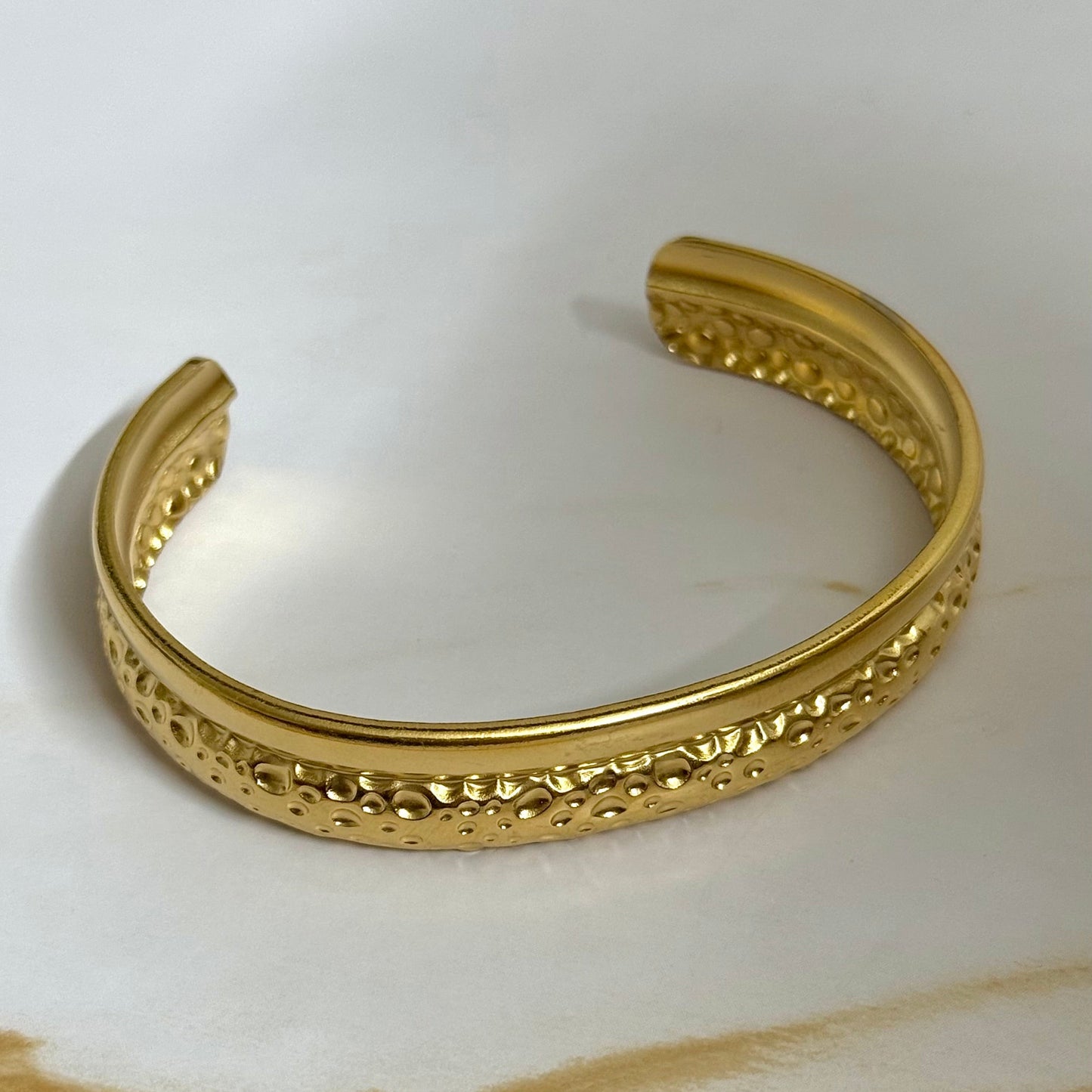 Dual Texture Cuff