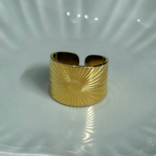 Wide sunburst Ring