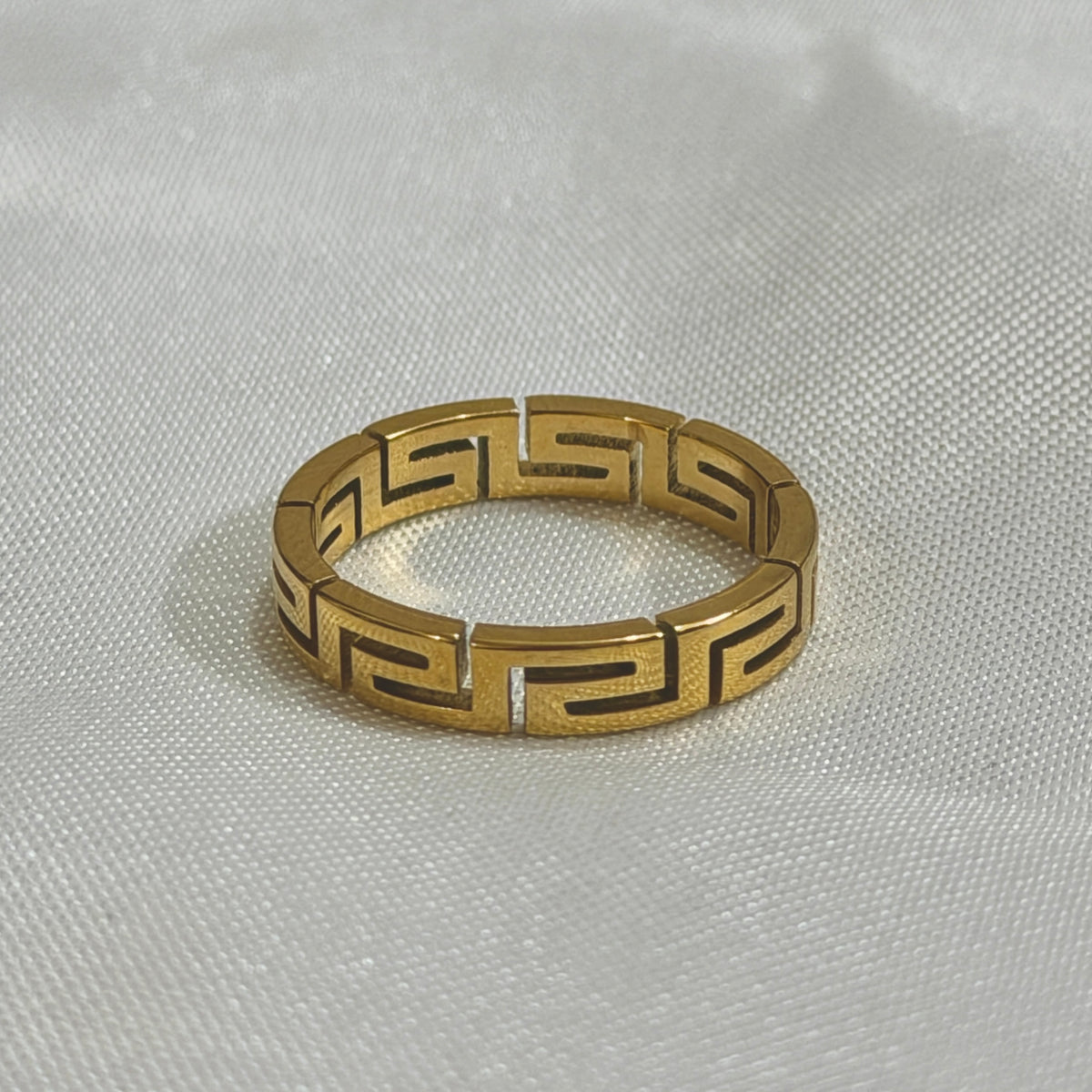 Greek Ring G.