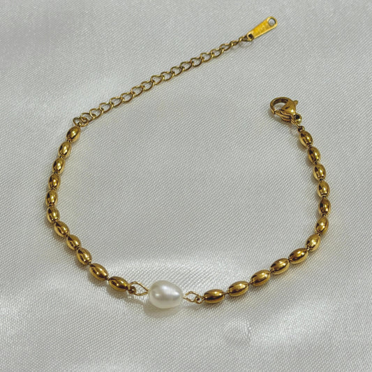 Doris Pearl bracelet