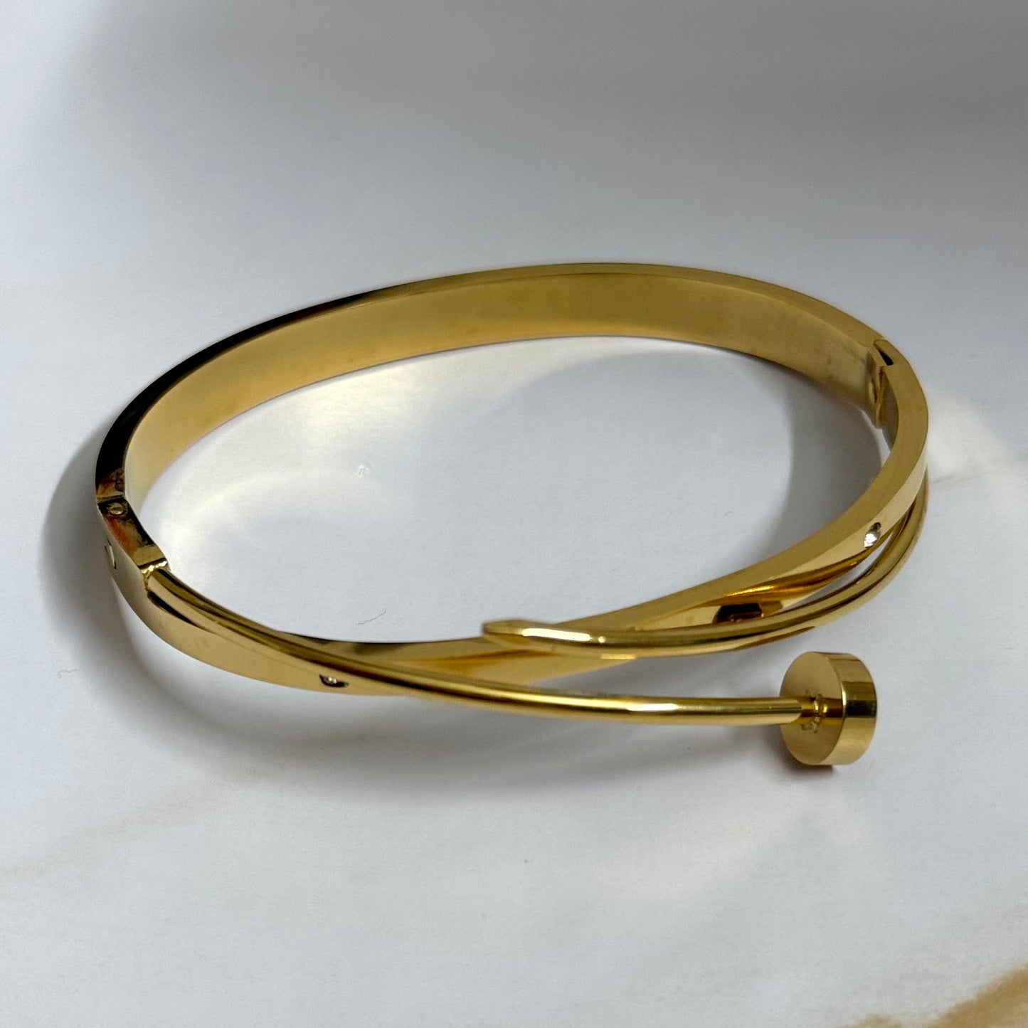 Luxe Nail Bangle