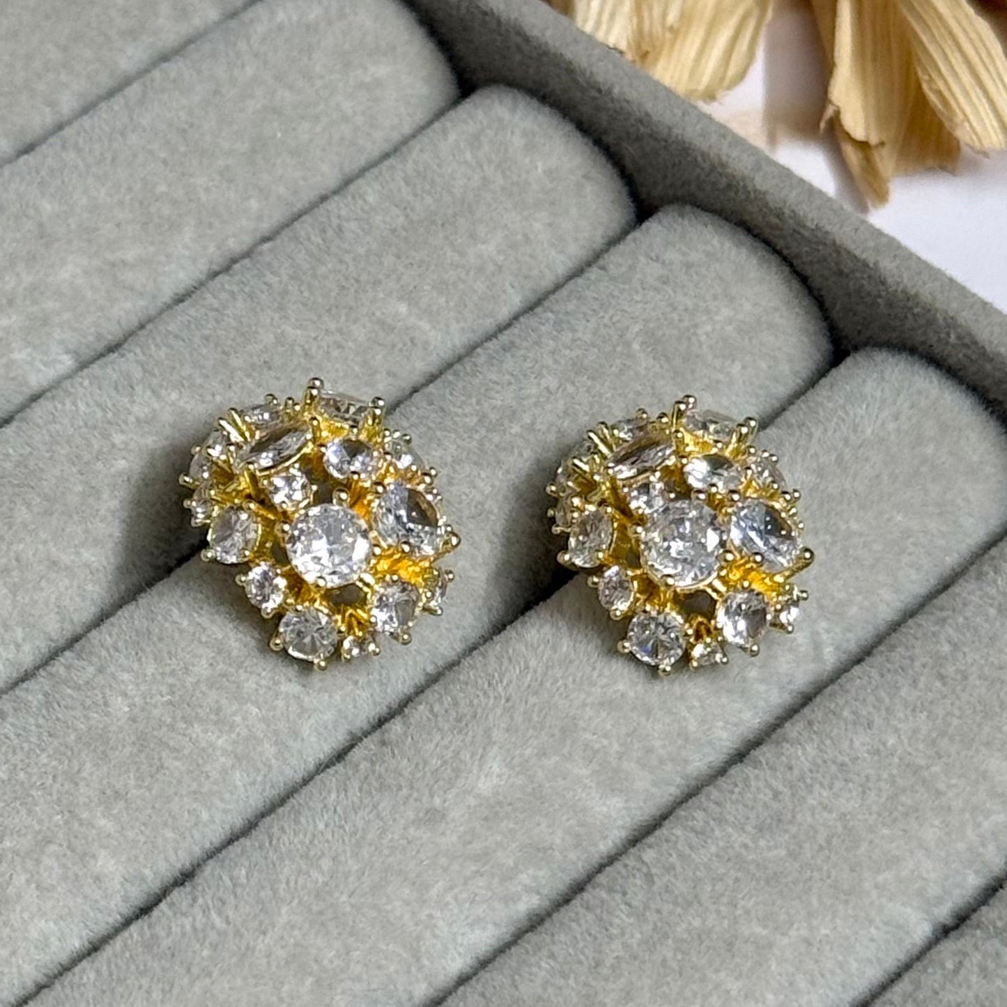 Ophelia Stud