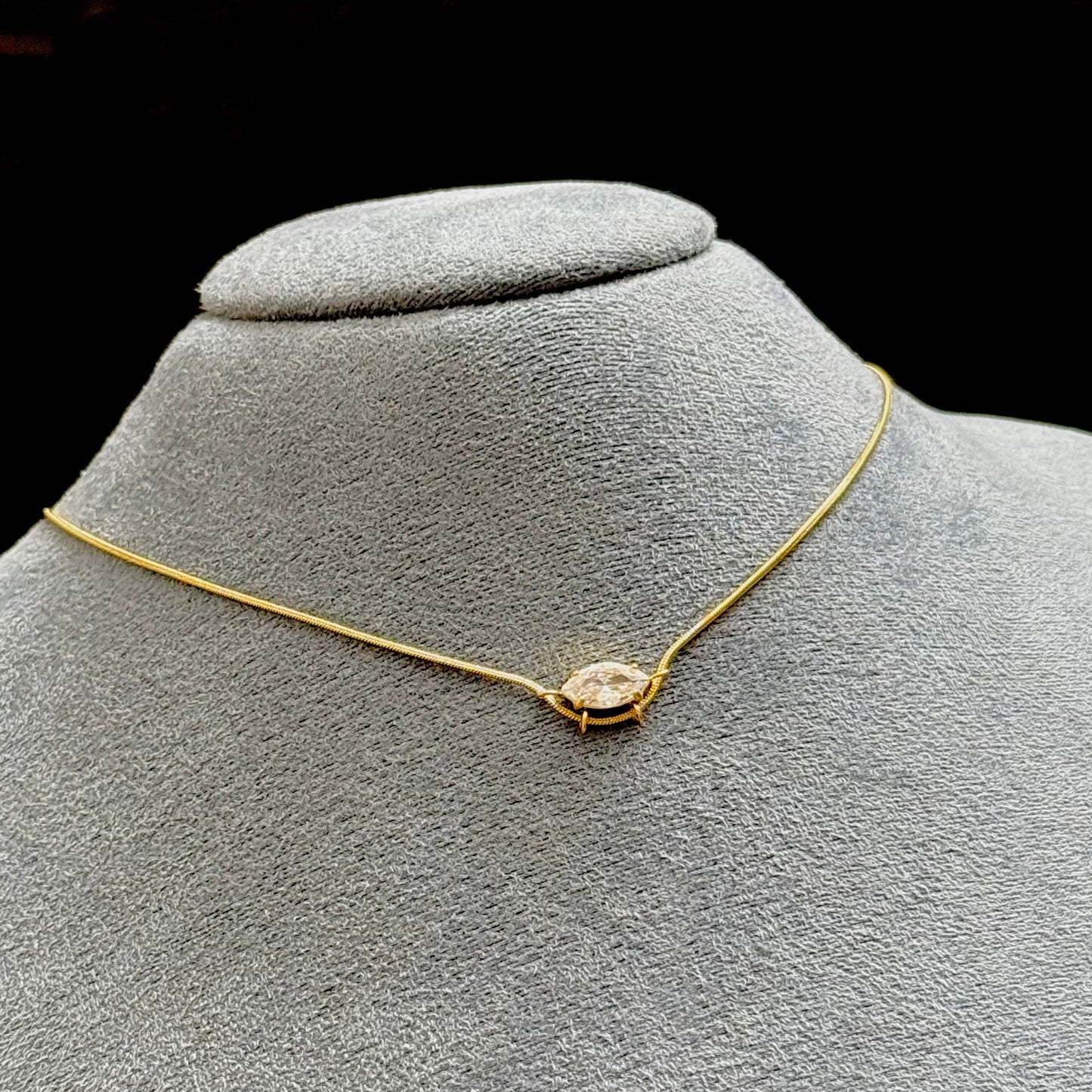 Elara Necklace