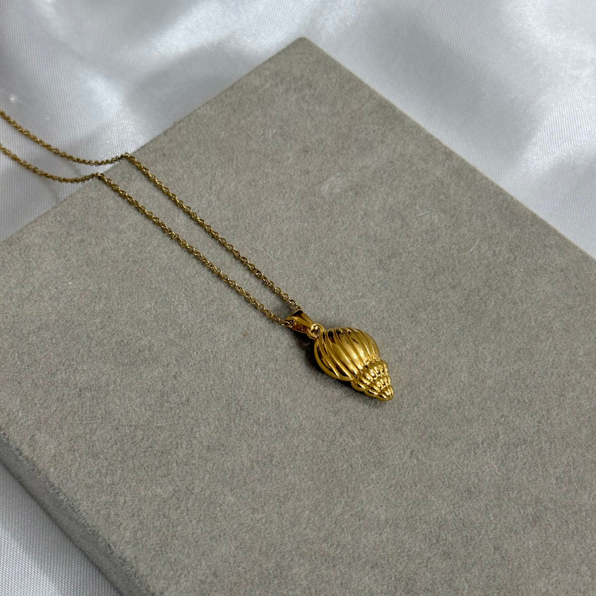 Conch Pendant