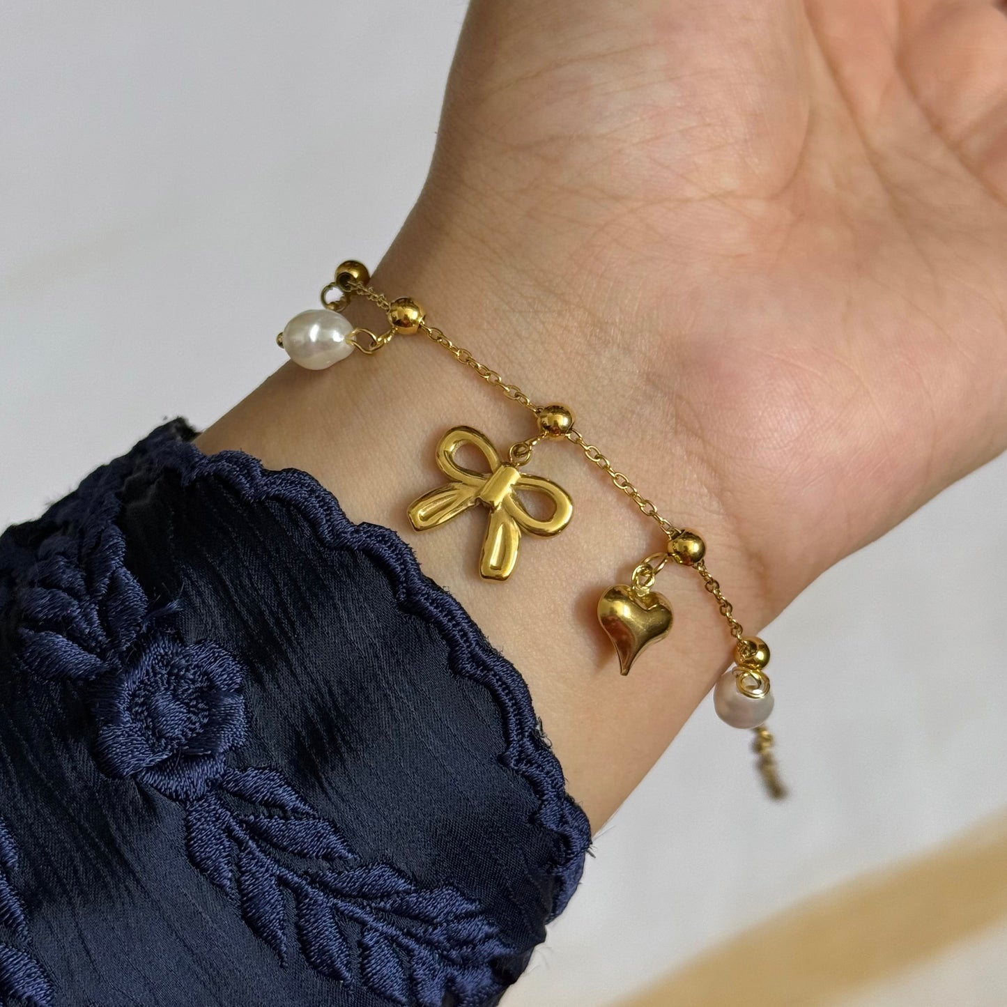 Amour Bracelet
