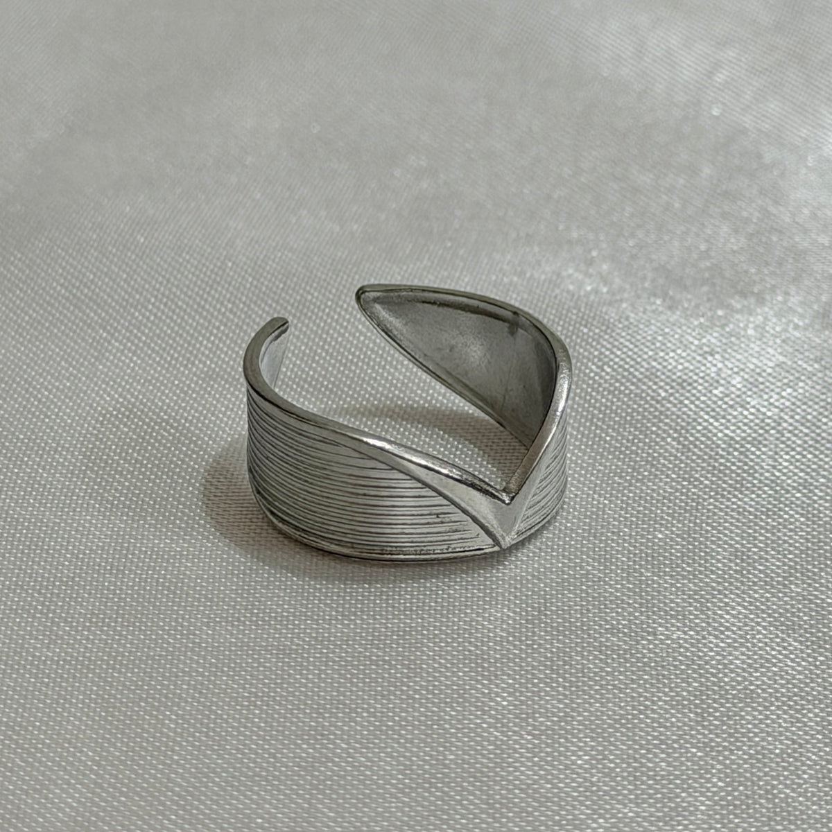 V Band Ring S.