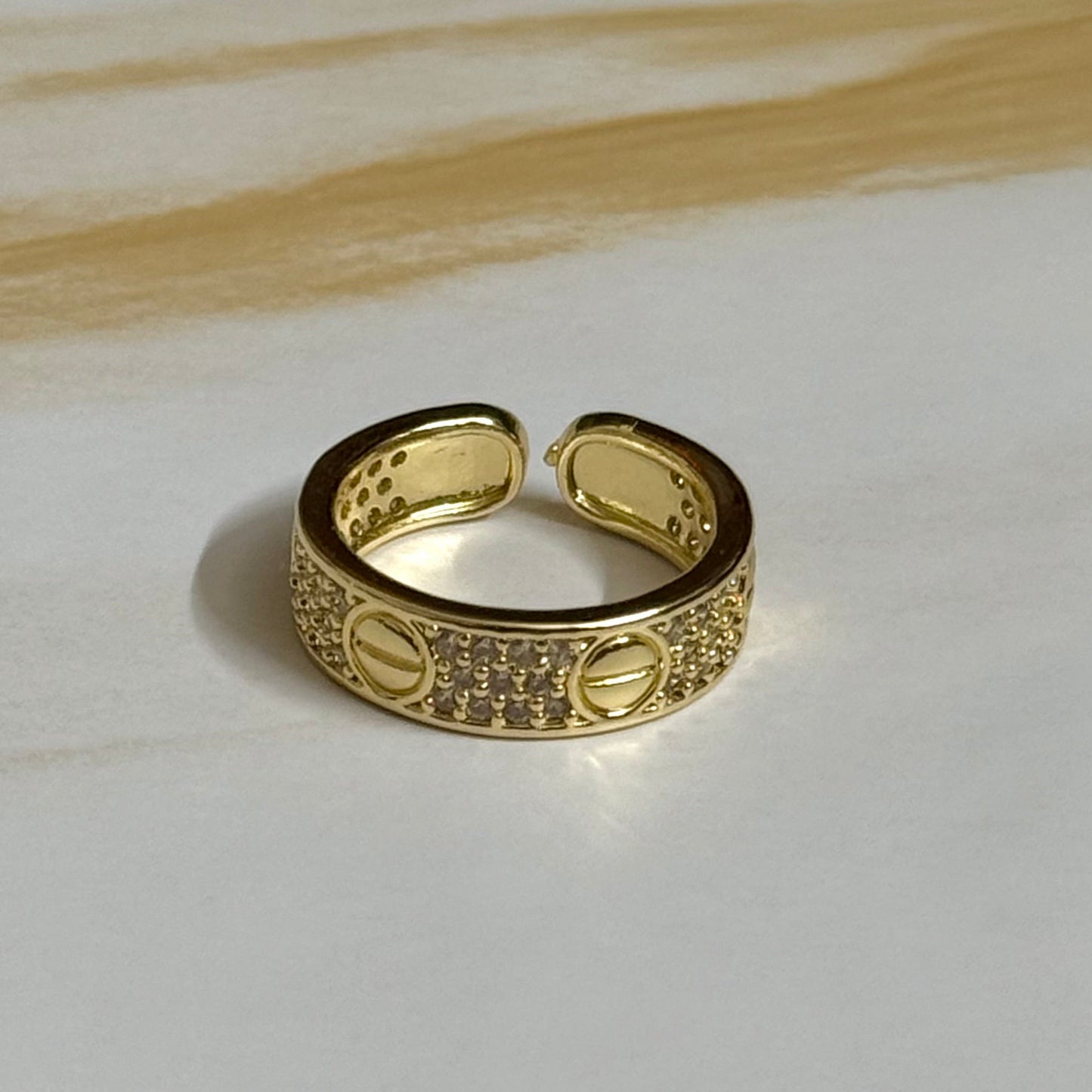 Bolt Band Ring