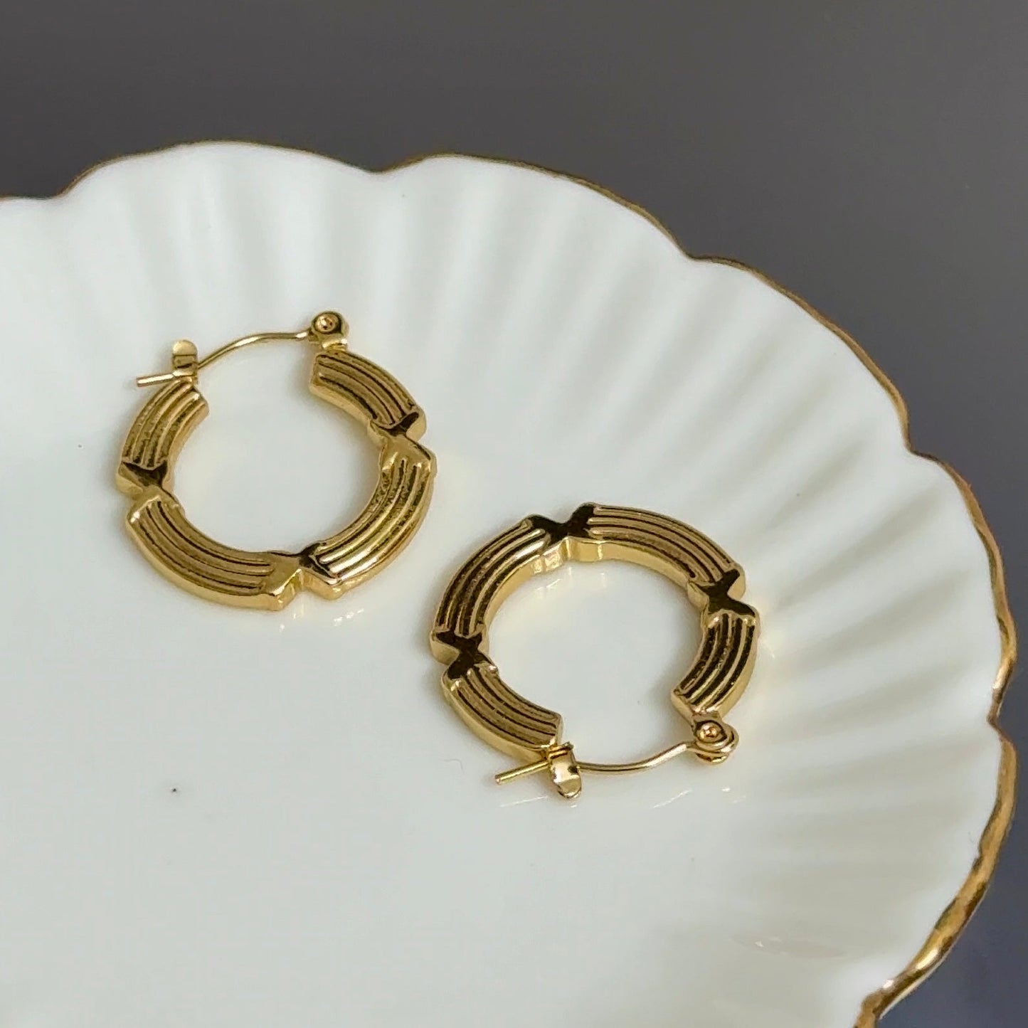 Groove Hoop Earring