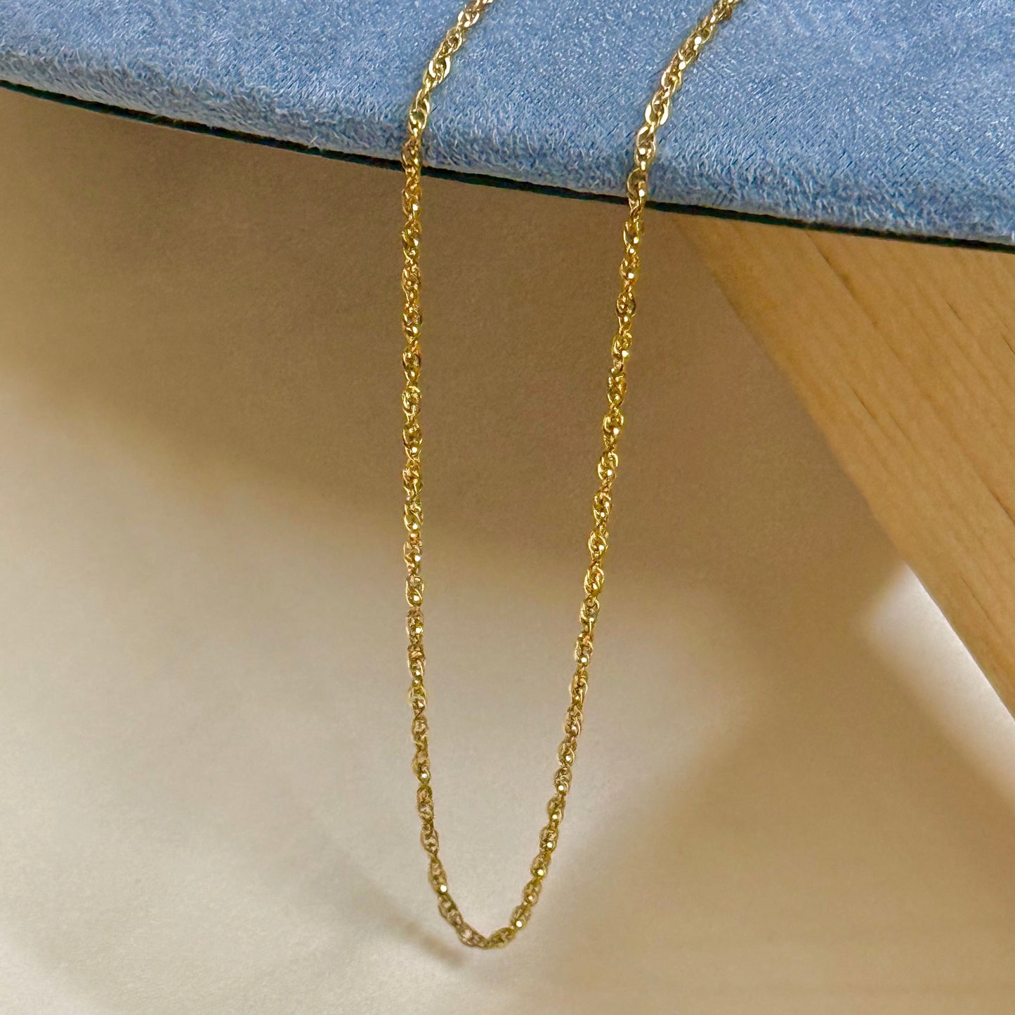 Thin Mesh Chain (2mm)