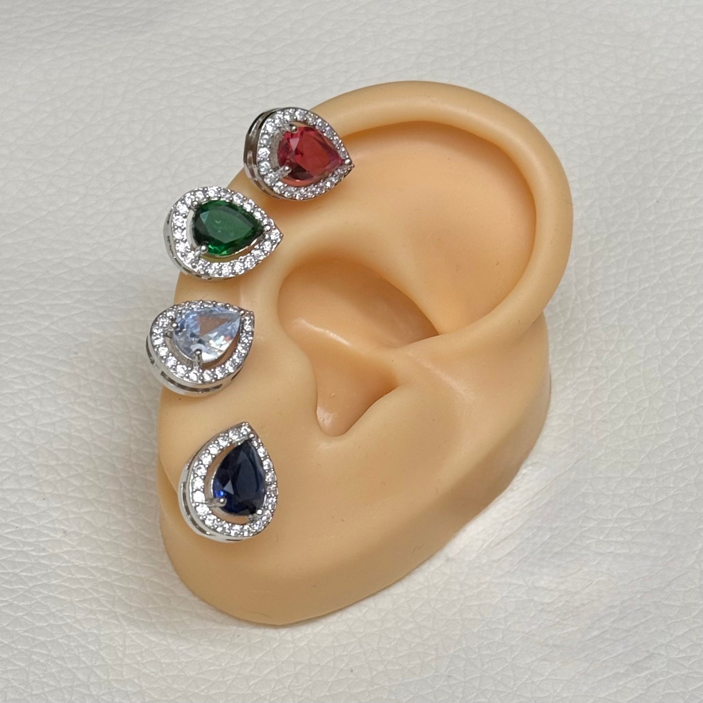 TearDrop Studs (1.5 CM)