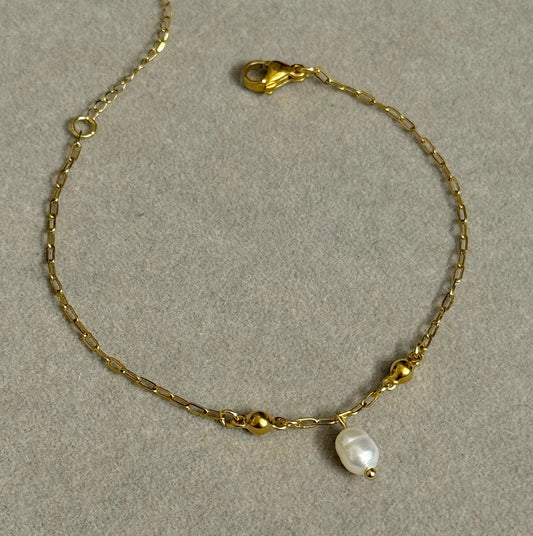 Pearl Drop Bracelet