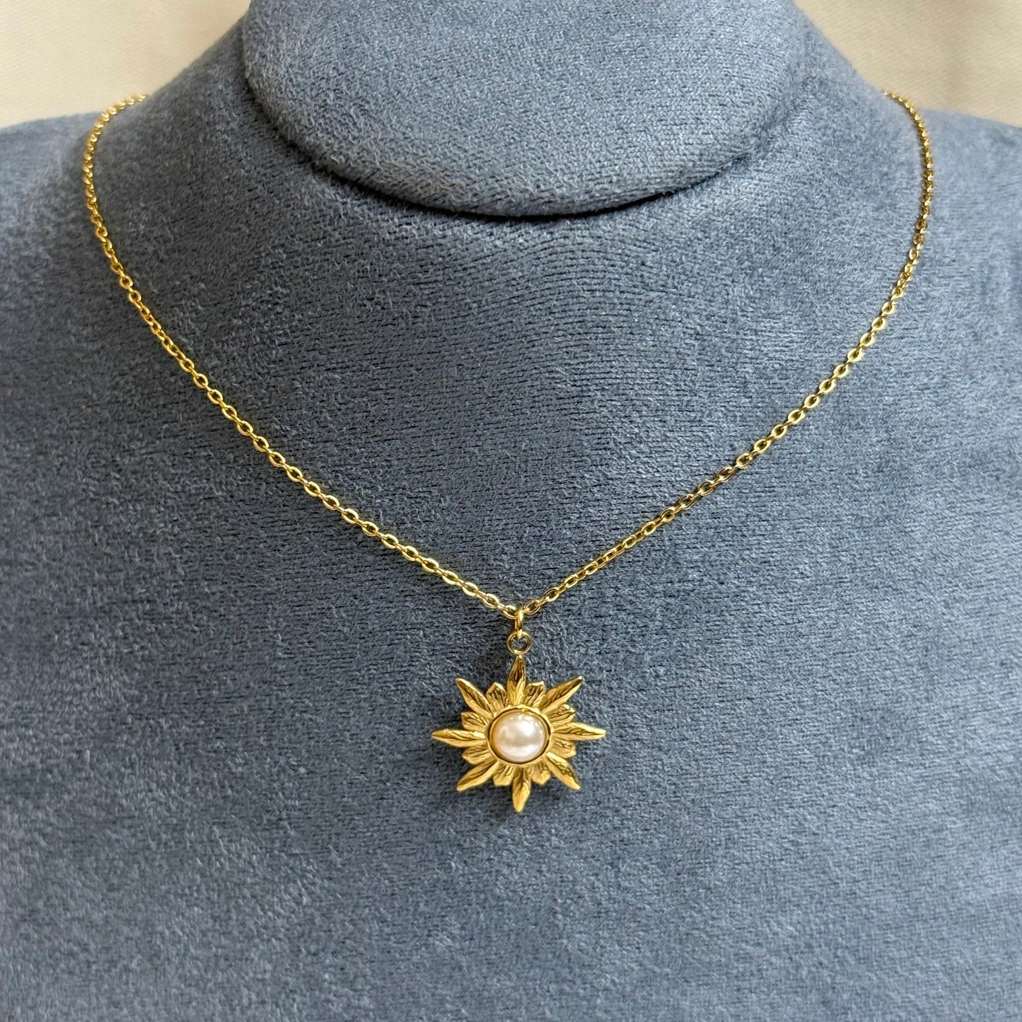 Solaris Pendant