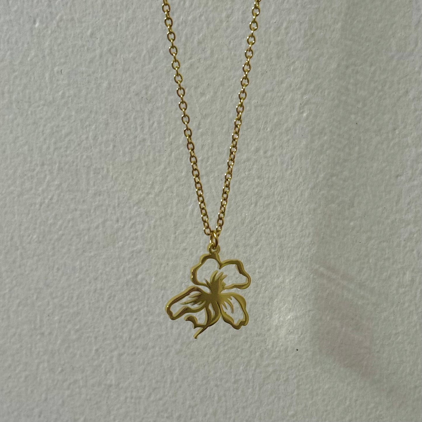 Flower Line Pendant