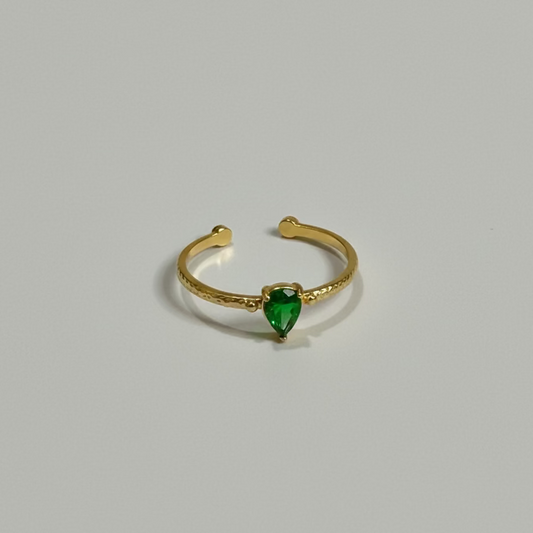 Teardrop Ring (Green Stone)