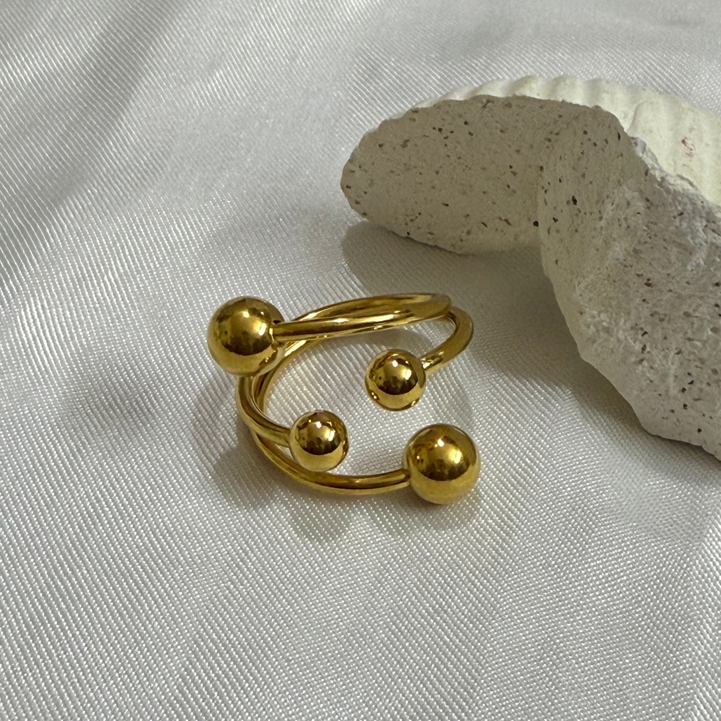 4-Ball Design Ring (SIZE-9)