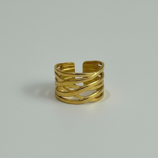 Crisscross Ring