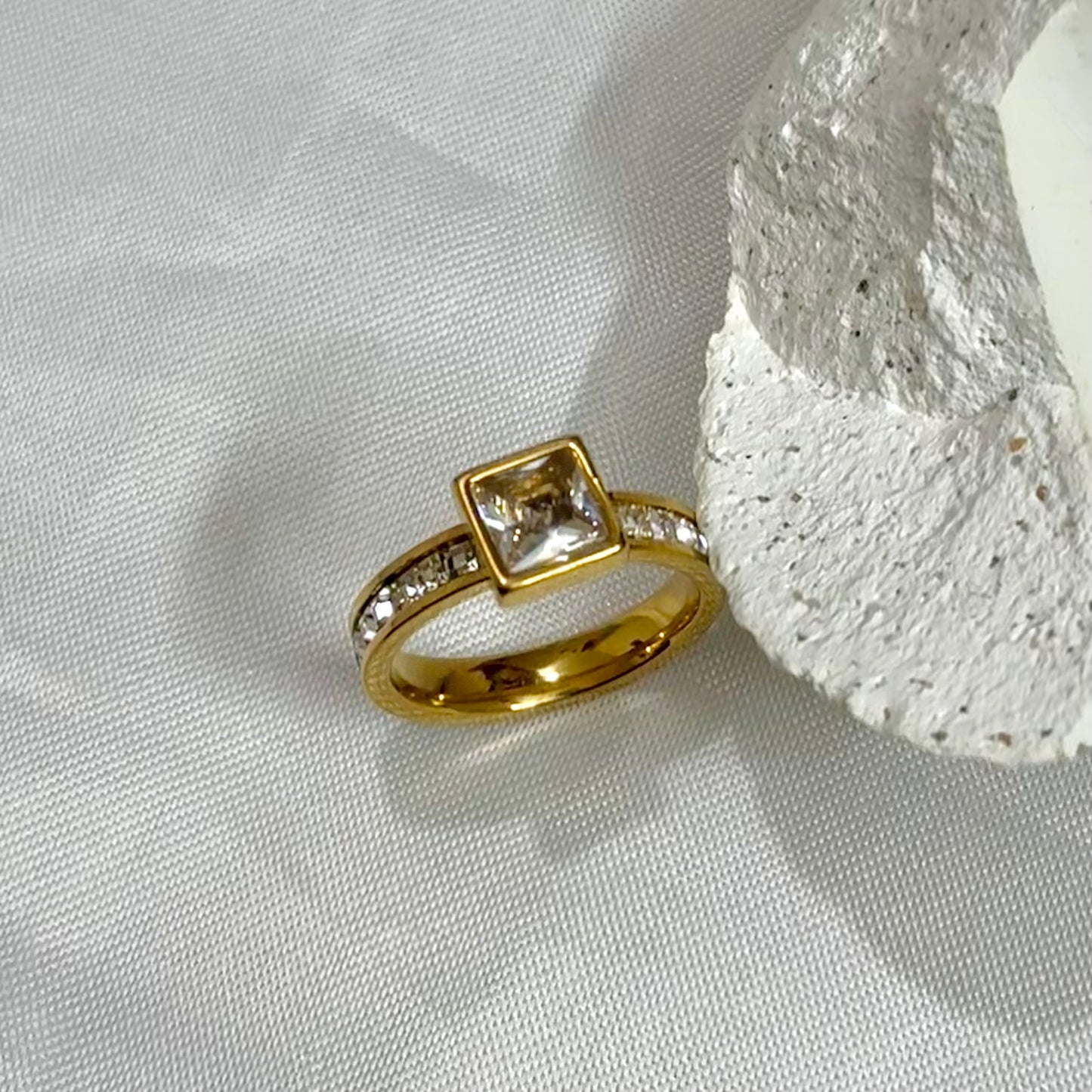 Square Zircon Ring