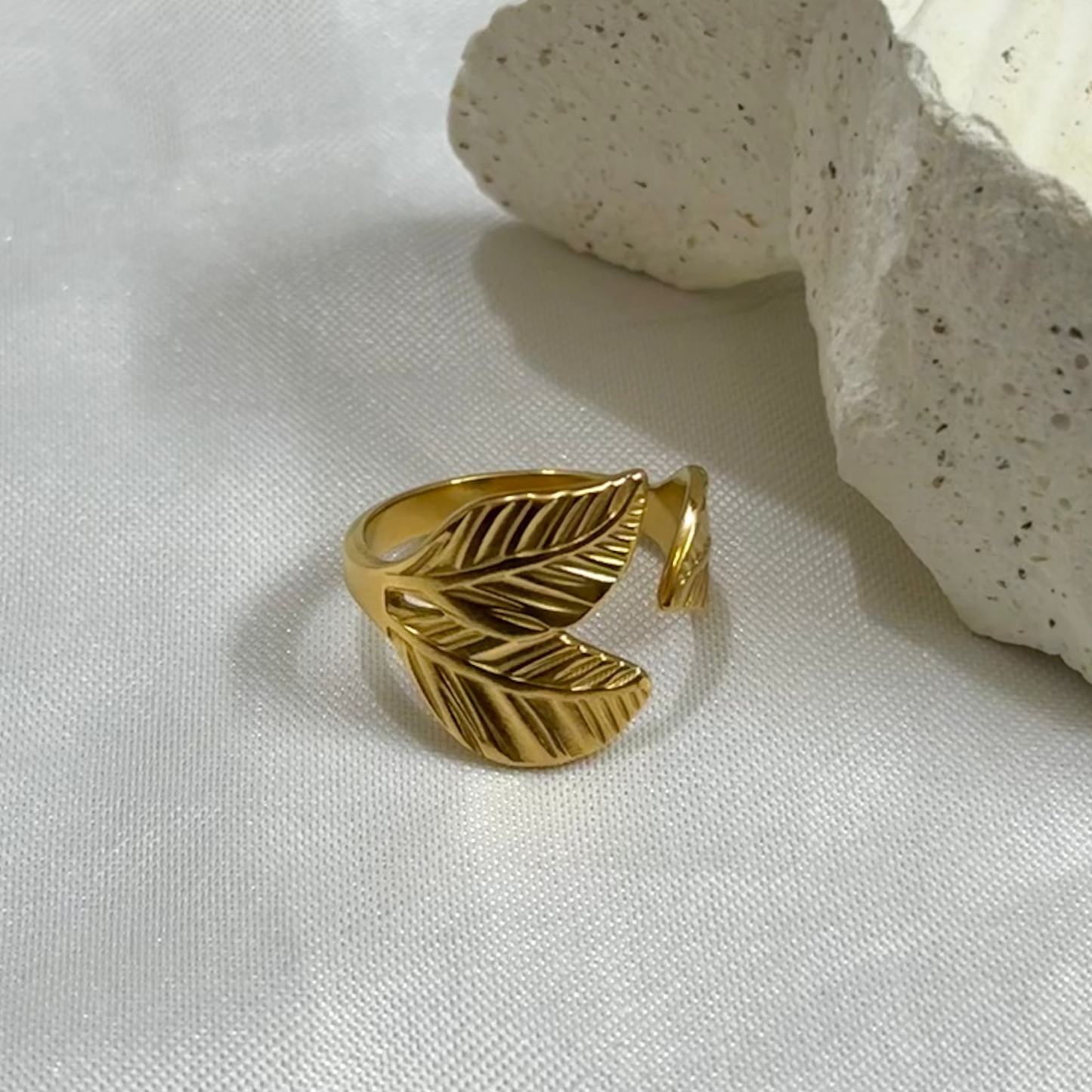 Open Leaf Ring