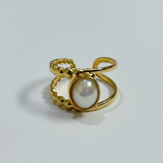 Iridescent Pearl Ring