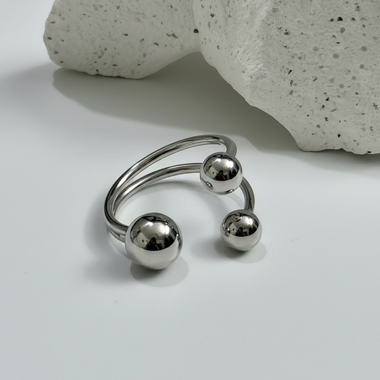 Treble Orb Ring