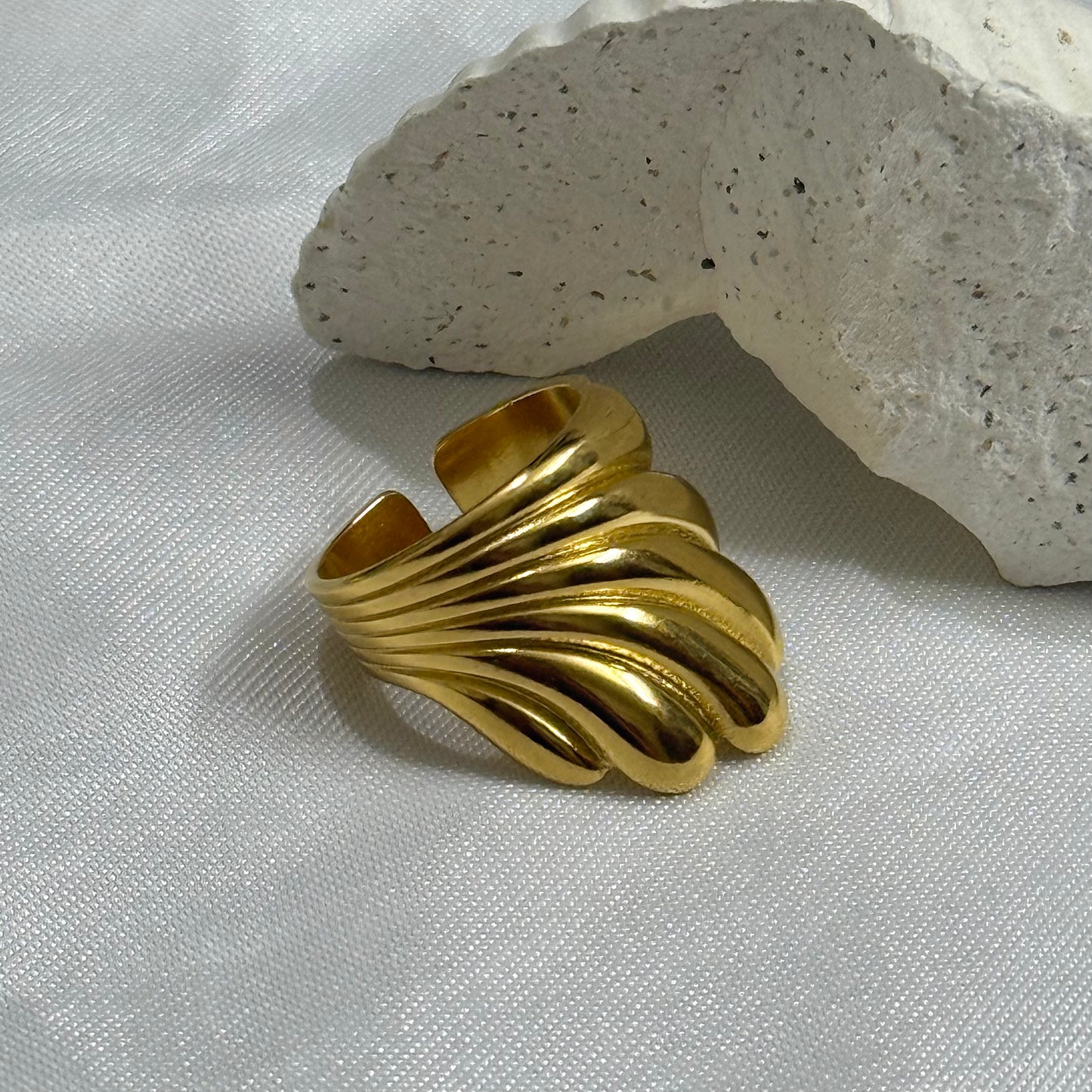 Wave Ring