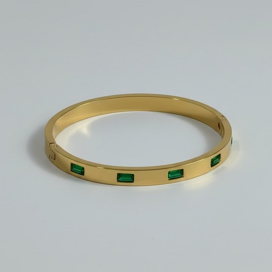 Green Stone Gold Hinge Bangle (6 CM)