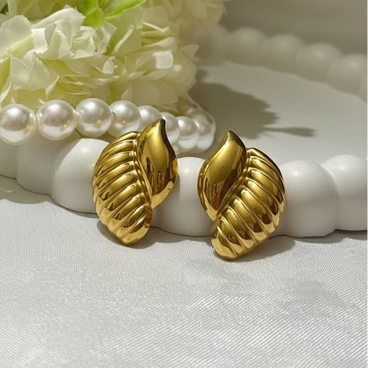 Conch Shell Stud