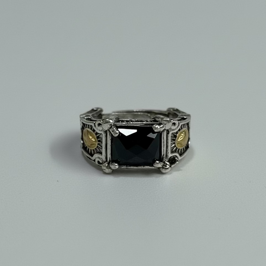 Retro Black Stone Ring