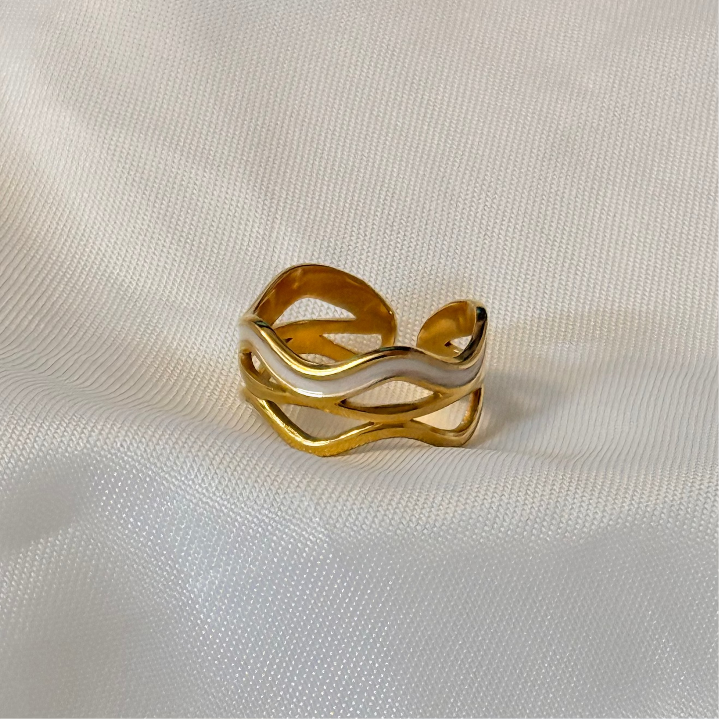 WAVE Ring