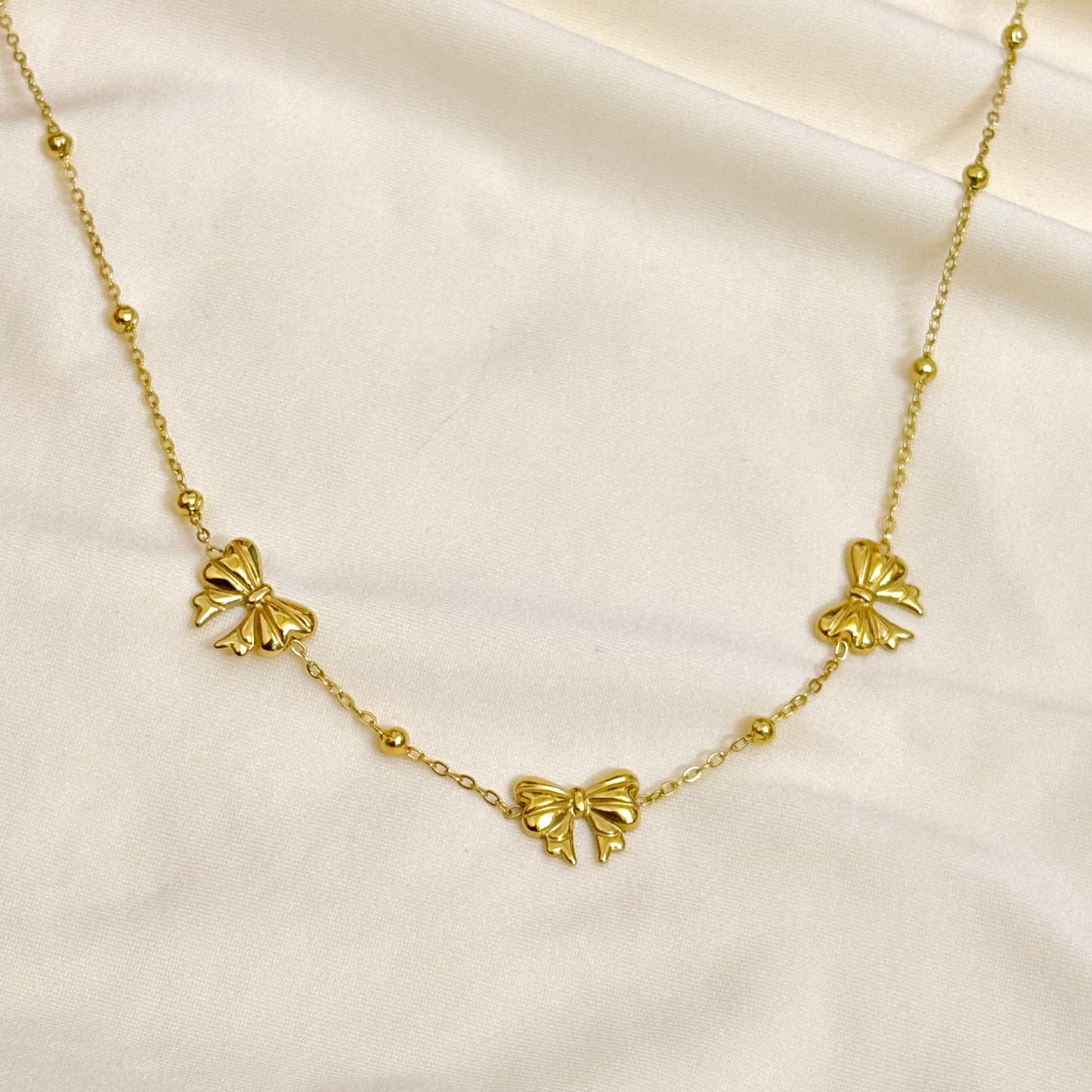 Victorian Bow necklace