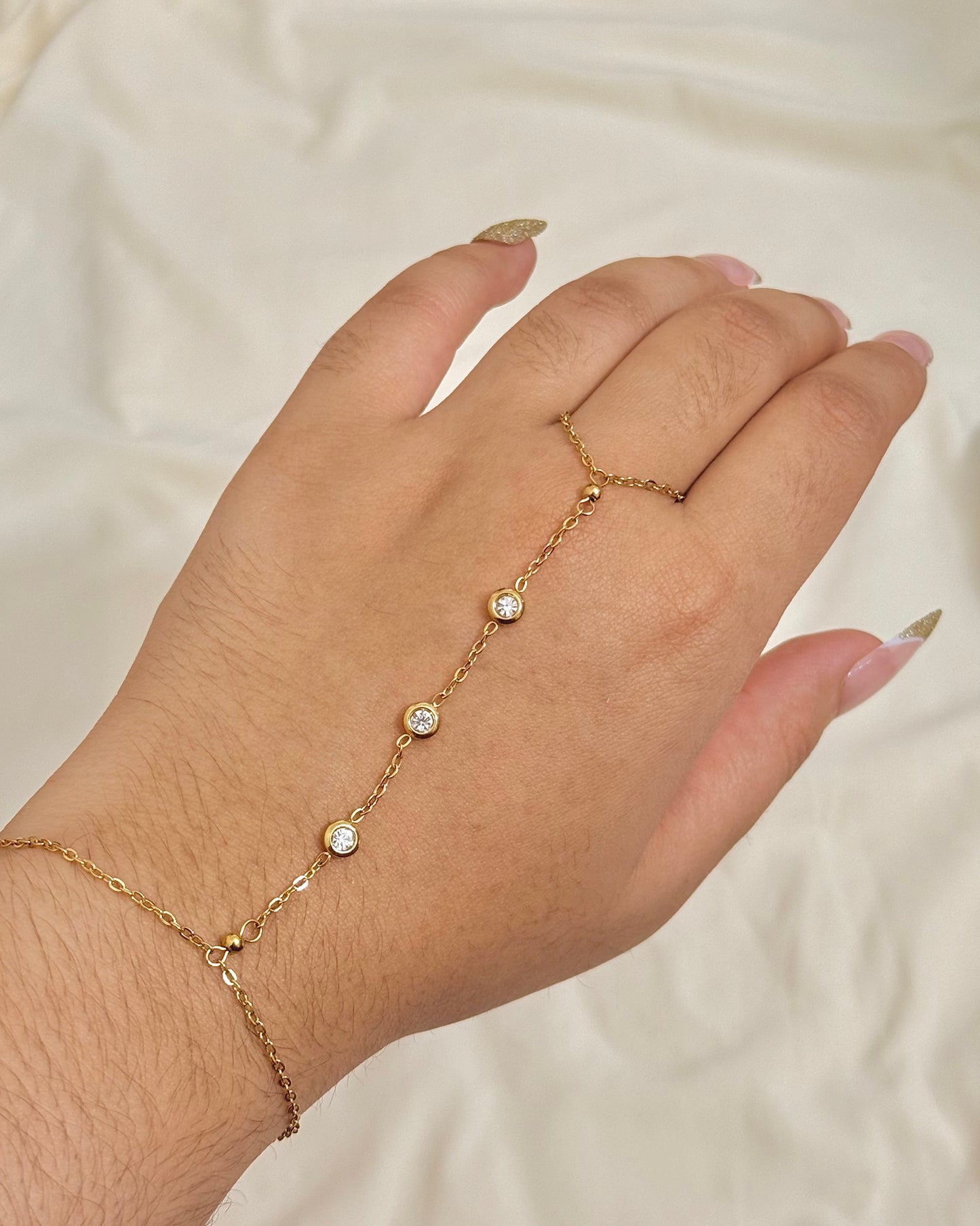 Trilogy Hand-Chain
