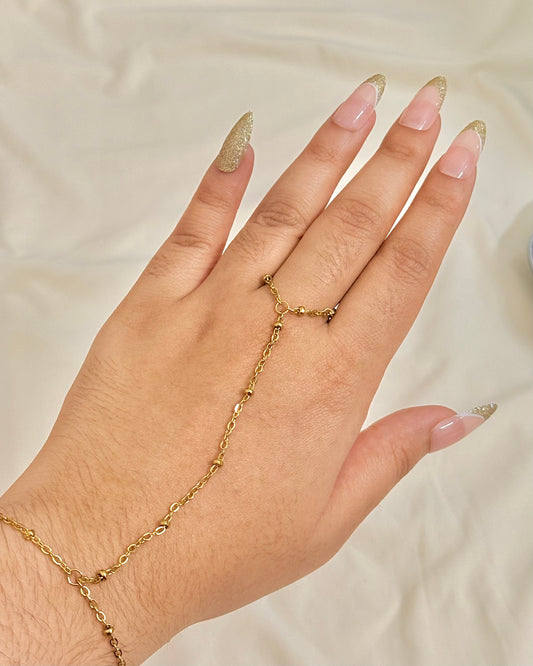 Dusty Hand-Chain