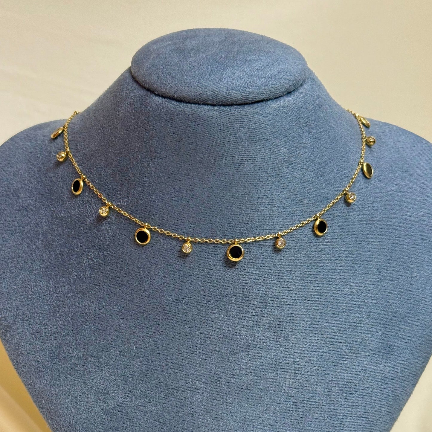 Disc Dangle Necklace - Black Disc